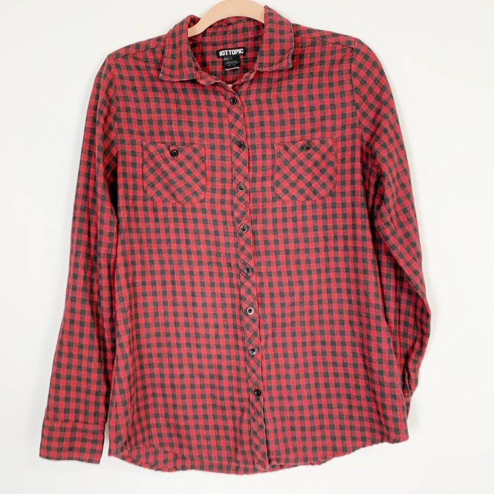 💙𝟻/$𝟸𝟻💙 Hot Topic Button Down Flannel Shirt Size M